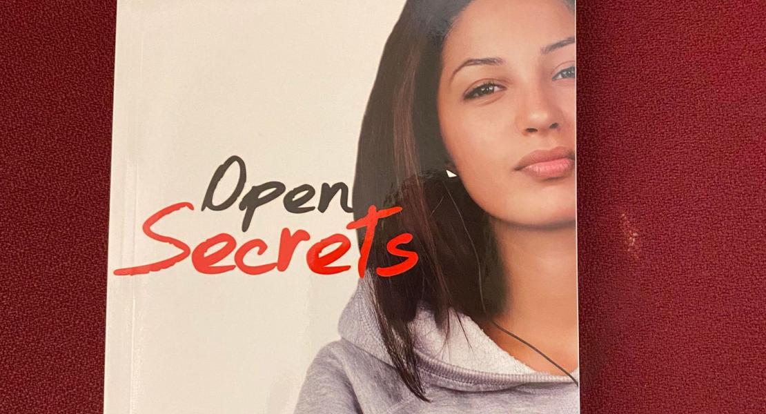 Open Secrets (Lorimer SideStreets)